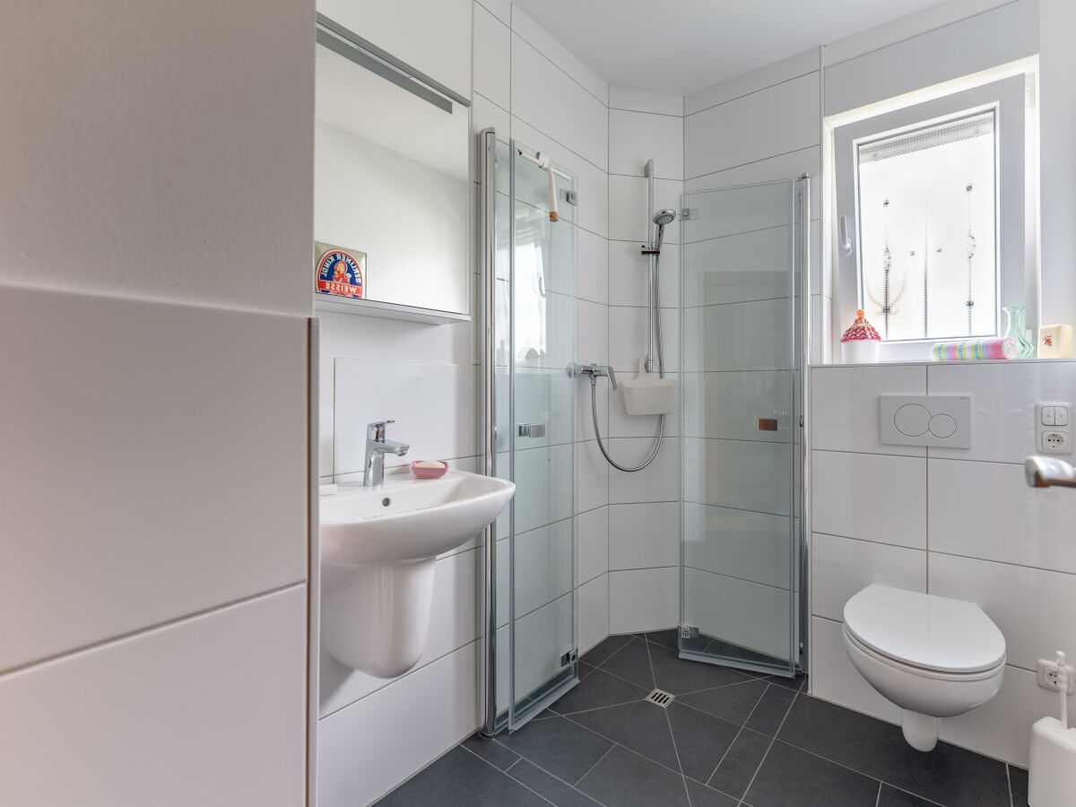 modernes Badezimmer