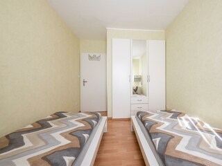 Schlafzimmer mit 2 Einzelbetten