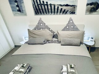 2. Schlafzimmer