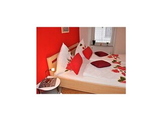 Schlafzimmer Nr 1