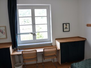 OG KLEINES ZIMMER
