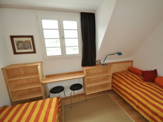kleines Zimmer DG