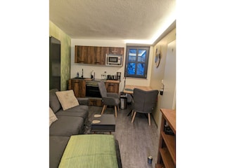 Green Velvet (50)-min