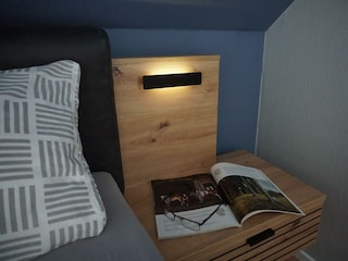 Schlafzimmer No. 1 (2)