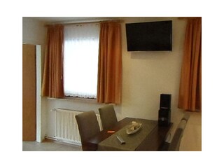 FW Am Brunnen Essecke