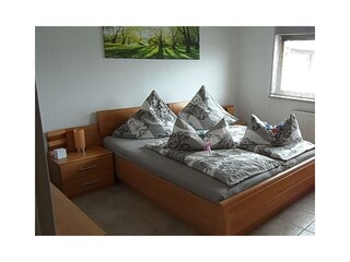 FW Am Brunnen Schlafzimmer