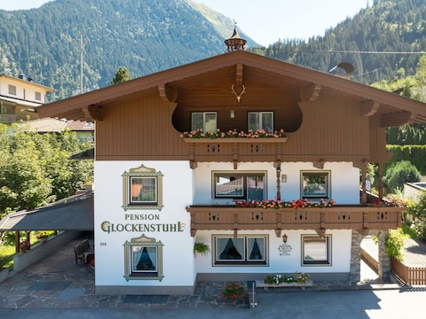 Apartment Glockenstuhl, Pension Garni