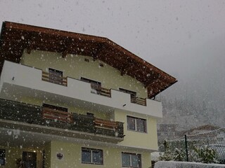 Winter Apartment Bliem