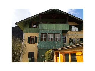 Haus, gartenseitig