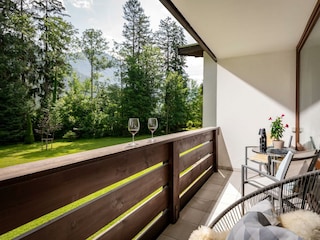 Balkon mit Bergblick