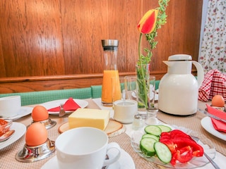 Gemütliches reichhaltiges Frühstück