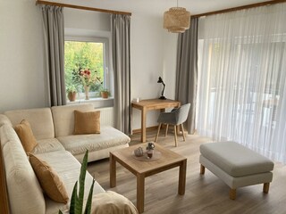 1 Wohnzimmer