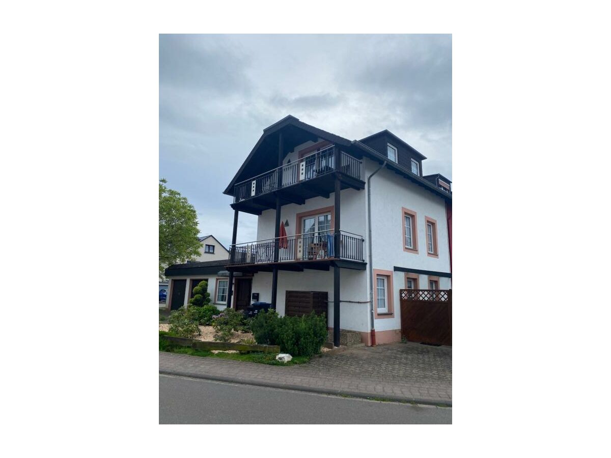 Hausansicht.