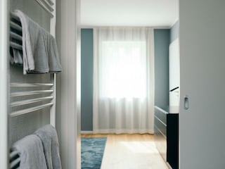 Schlafzimmer 1 EG / Blick aus Bad