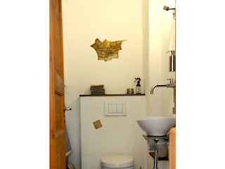 Gäste-WC mit Waschmaschine (Nur Kaltwasser)