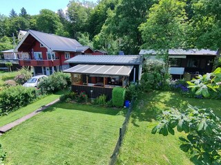 Ferienhaus mit Gartenanlage