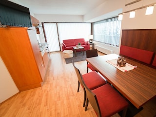 Apartment E Wohn-Essbereich