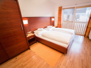 Apartment E - Schlafzimmer