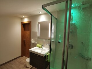 Bad Vierbettzimmer Neu