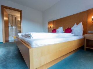 Apartment B, Doppelzimmer 3