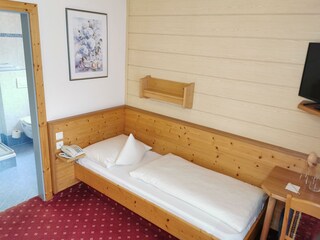 Basic & Classic | max. 1 Pers. | Balkon | 13m²