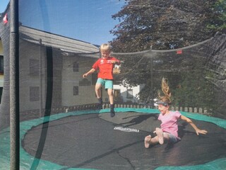 Trampolin