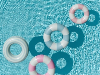 Aussenpool mit Bergblick 3 Gehminuten vom Hotel