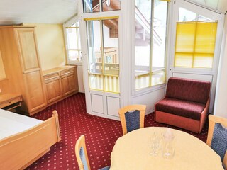 Himmelsschlüssel | 1 Raum | mit Balkon |35m²