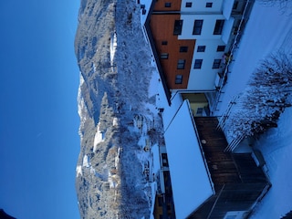 Aussicht-Gästezimmer-Haus-Ortsblick-Wagrain