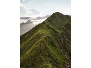 Dem Weg entlang zum Gipfel