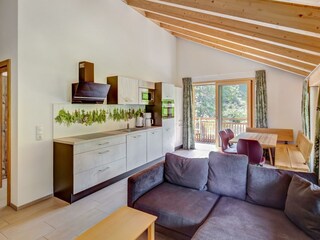 Wohn-Essbereich App. 2