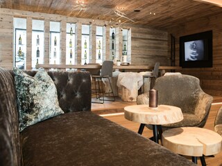 Lobby_Open Living Room