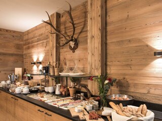 Frühstücksbuffet im Winter