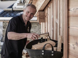 Holz aus unserem Wald für deinen Kamin