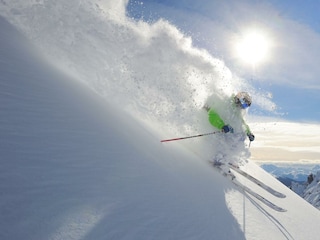 lech-valley-lodge-skifahren-arlberg