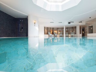schwimmbad-pool-spa