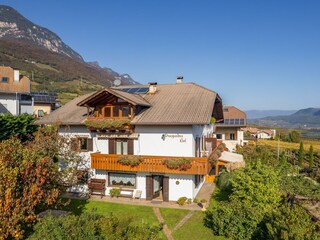 Apartment Tramin Outdoor Recording 11