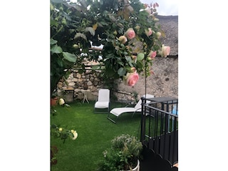 the hidden garden