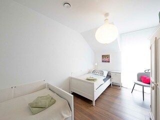 Schlafzimmer 3