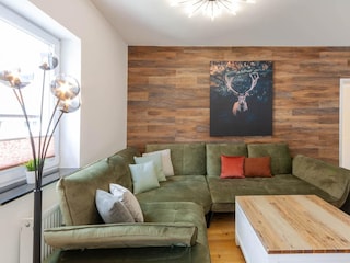 Wohn-/Essbereich mit offener Küche