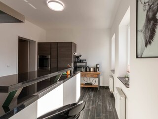 Wohn-/Essbereich mit offener Küche