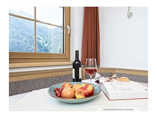 ApartChristine_ann6