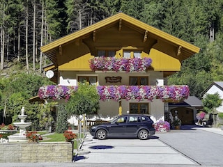 Haus Chasa Baschenowa