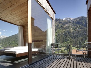 Bild 17_0506-Terrasse W01