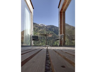 Bild 09_0506-Terrasse W01 frontal