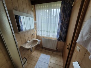 Bad Fenster Zimmer 3