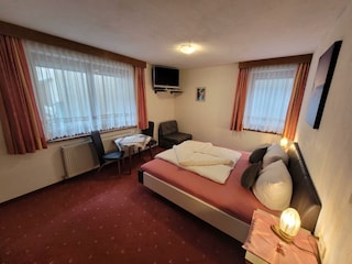 Zimmer 1