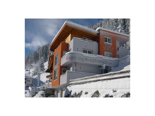 Hausansicht Winter