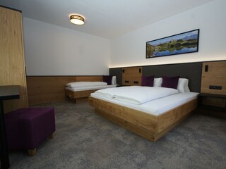 Dreibettzimmer
