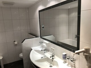 Bad_Apartment_Comfort_02